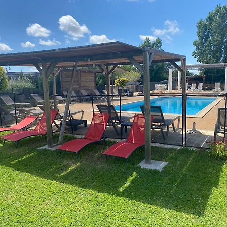 Hotel Le Mas Des Ponts D'Arles Zewnętrze zdjęcie