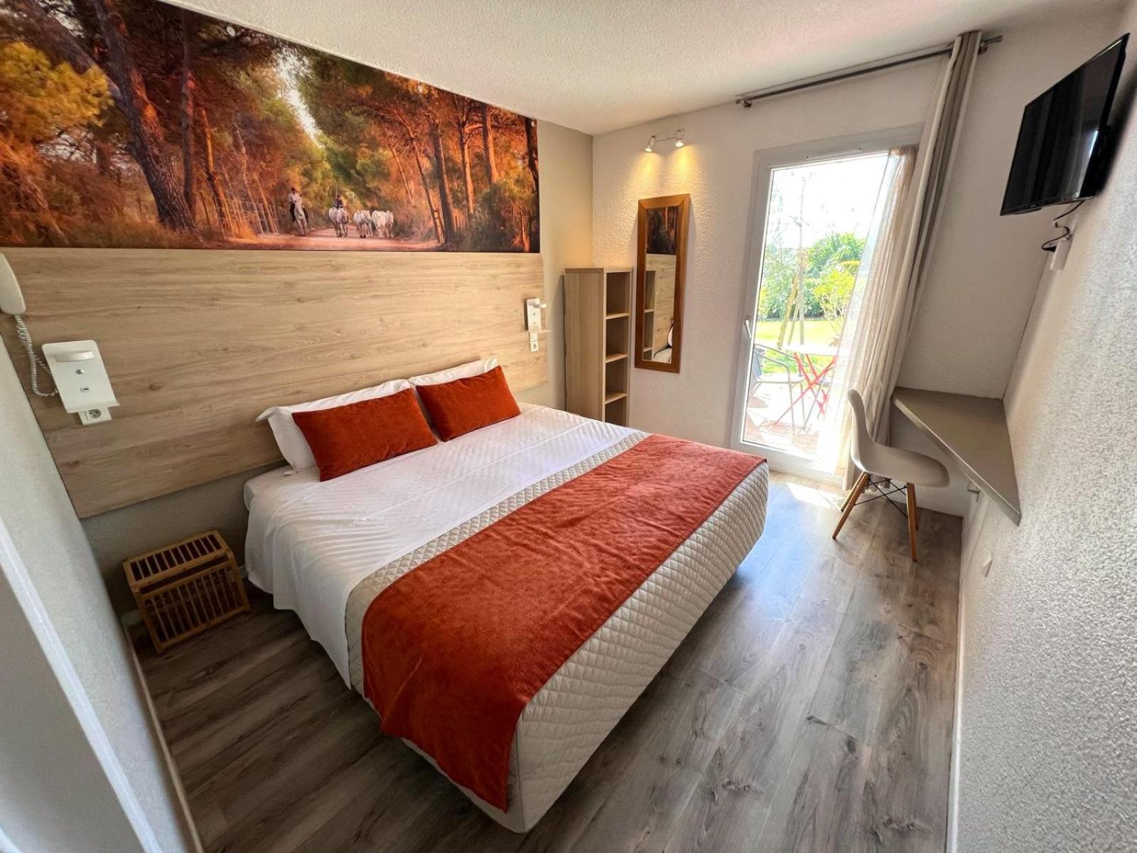 Hotel Le Mas Des Ponts D'Arles Zewnętrze zdjęcie