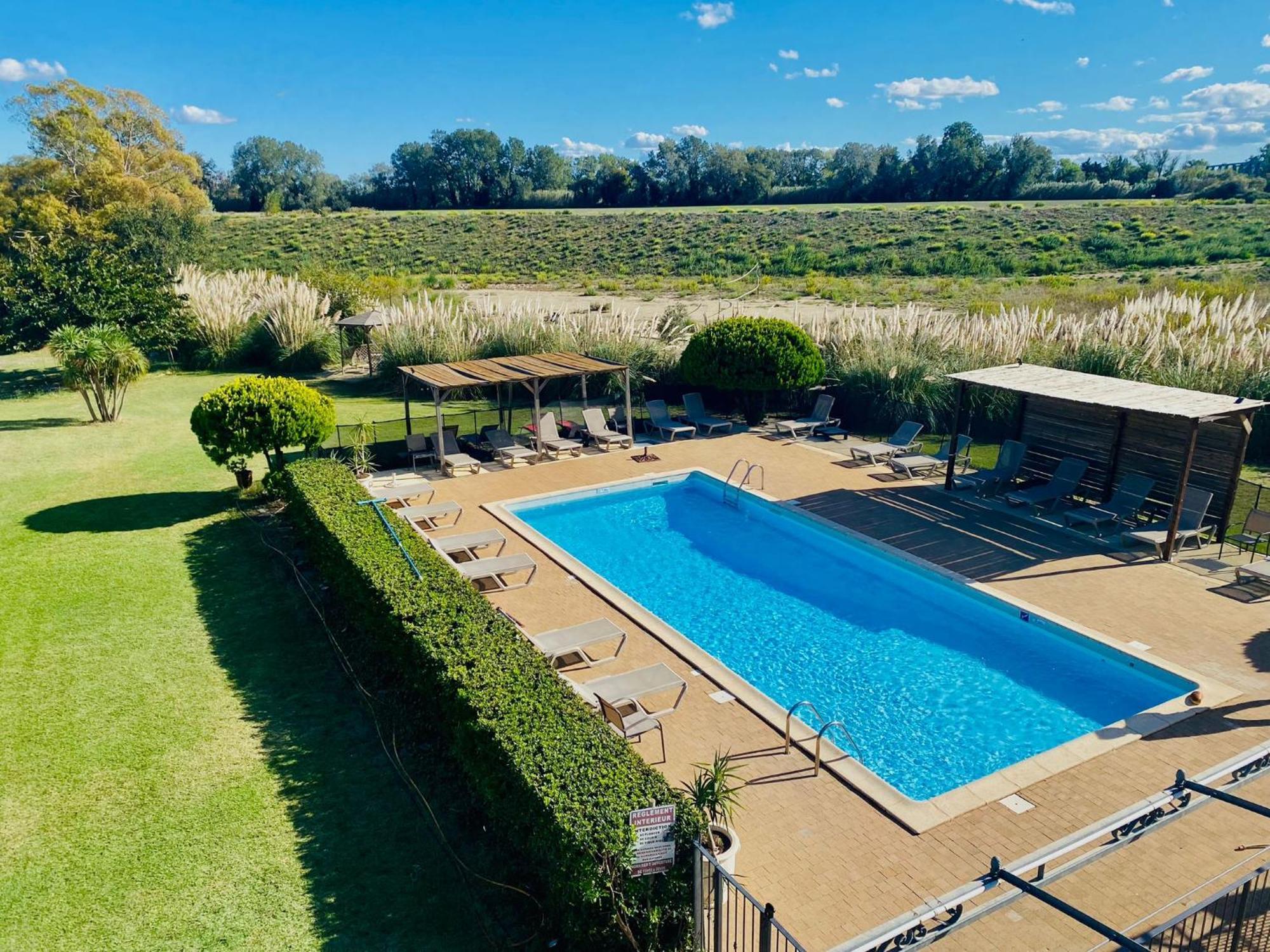 Hotel Le Mas Des Ponts D'Arles Zewnętrze zdjęcie