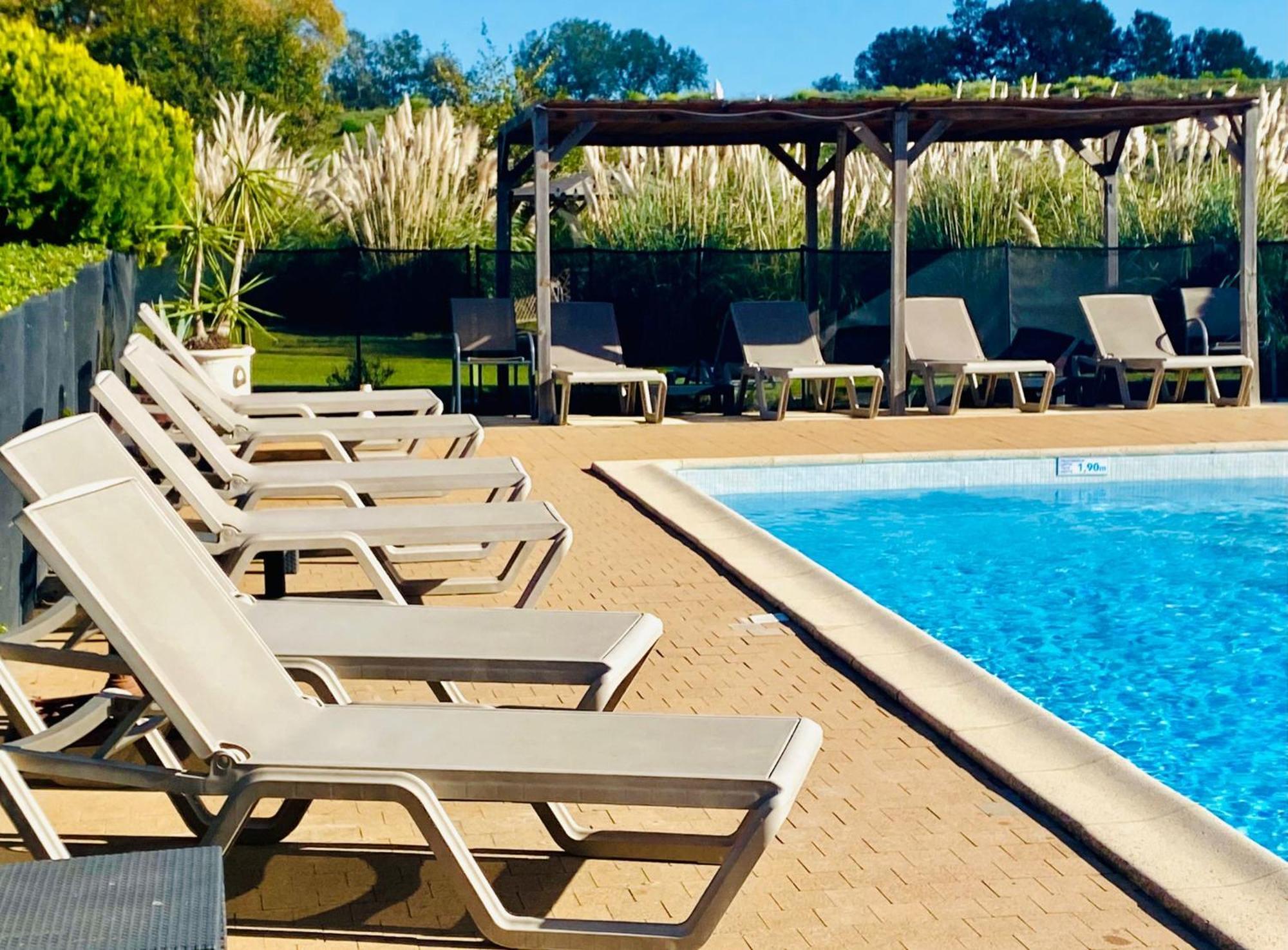 Hotel Le Mas Des Ponts D'Arles Zewnętrze zdjęcie